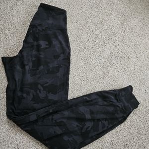 Lululemon align high rise cropped jogger 2